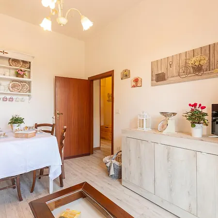 Mongili - Il Moro Apartment *